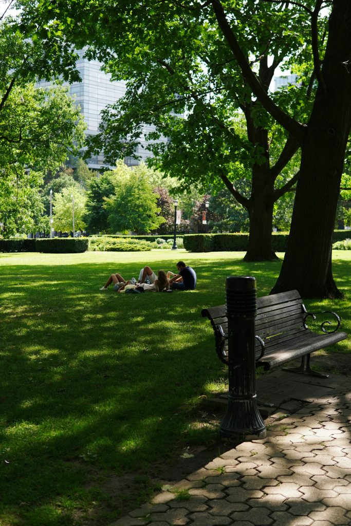 Spending just 20 minutes in nature can help reduce stress and many other ailments Spending time in nature can reduce stress