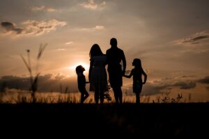 monogamy evolved before cooperative breeding in humans